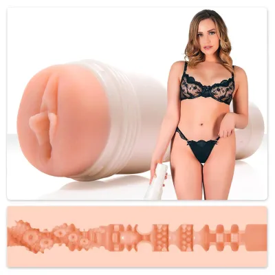 Fleshlight Mia Malkova LVL Up - élethű vagina (natúr): 28 339 Ft