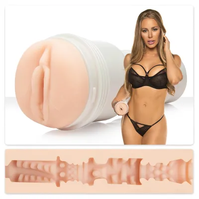 Fleshlight Nicole Aniston Fit - vagina: 28 339 Ft